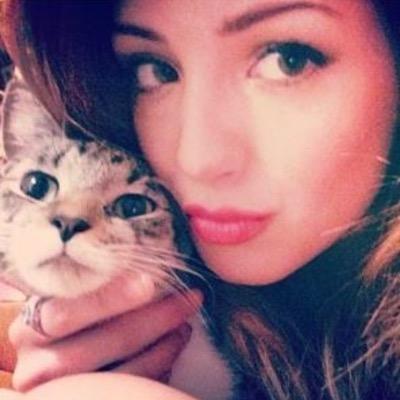 Profile Picture of Alexa Valenti (@AlexaValenti) on Twitter