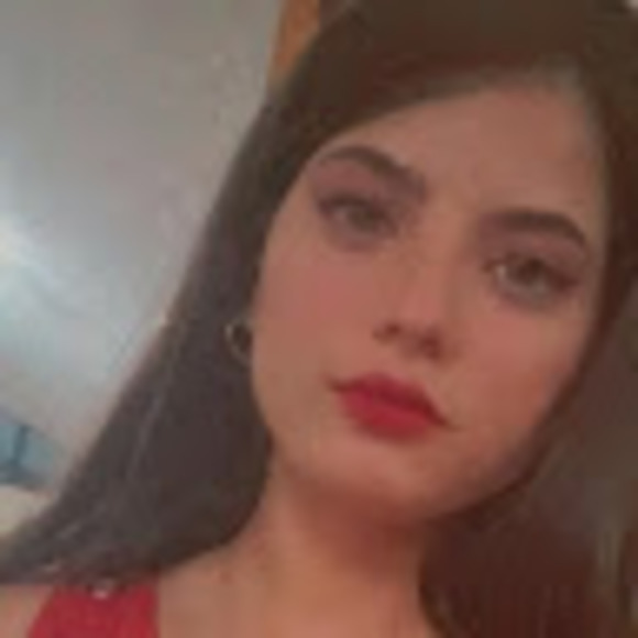 Profile Picture of Anisleydis Matos (@anisleydis385) on Poshmark
