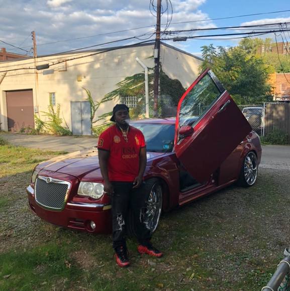 Profile Picture of Gregory boogreen Savage (@boogreen1017) on Poshmark