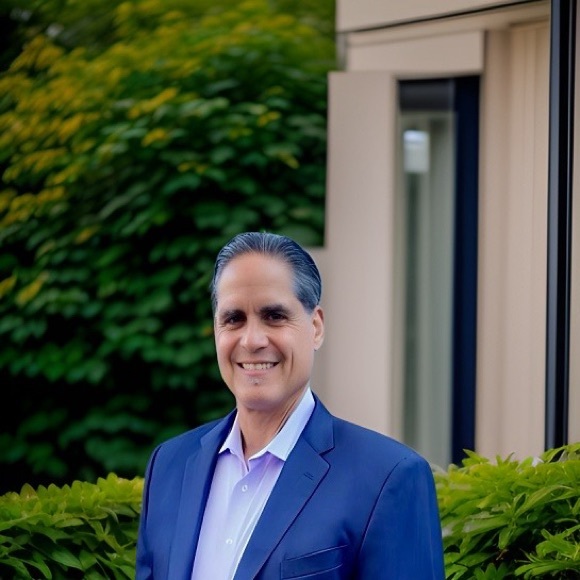 Profile Picture of Kirk Miller (@greenmba) on Poshmark