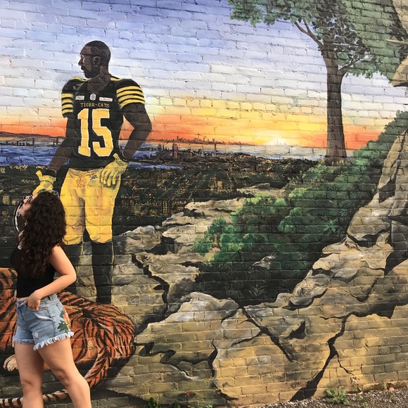 Profile Picture of Irada Askarova (@irada223) on Poshmark