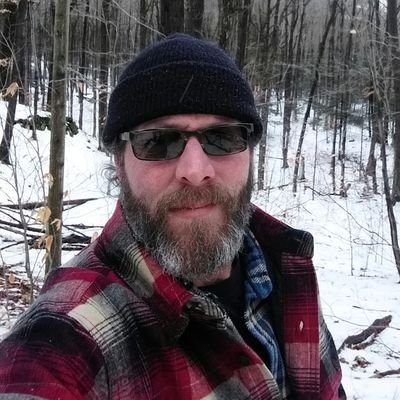 Profile Picture of Timothy R LeBlanc (@Blankets1973) on Twitter