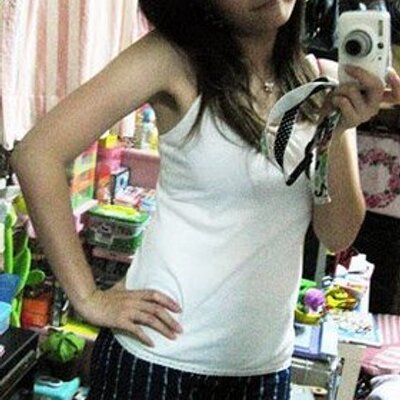 Profile Picture of Sally Wong Bee Hing (@SallyCheeseBee) on Twitter