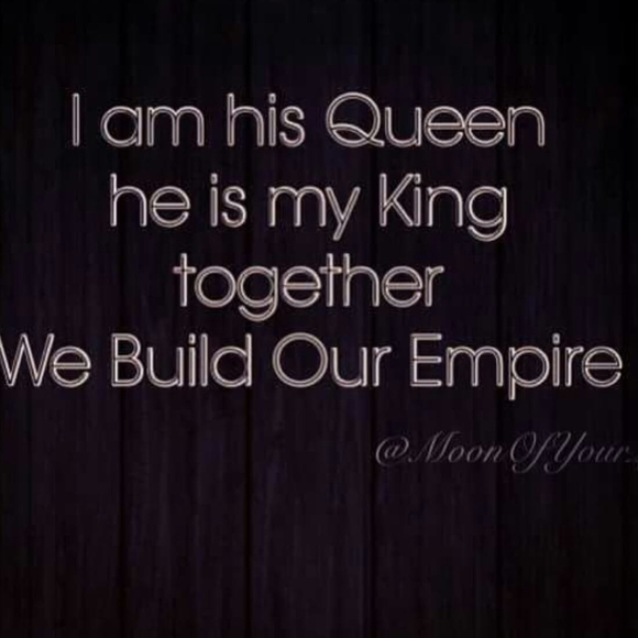 Profile Picture of Lisania Ebanks (@lisaniazd) on Poshmark