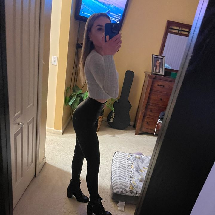 Profile Picture of Tanya Healy 🥰 (@tanyaukrain) on Tiktok