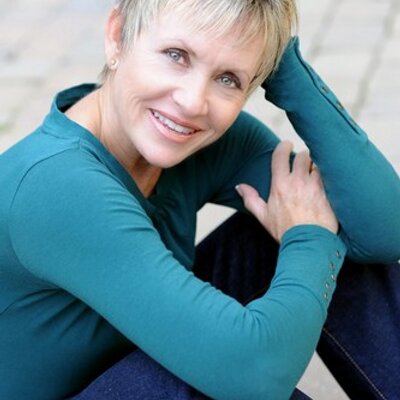 Profile Picture of Susan Jane Bodell (@SusanJaneBodell) on Twitter