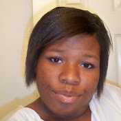 Profile Picture of April Allen (@supercutediva) on Youtube