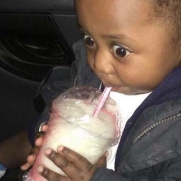 Profile Picture of Petralinda Mhando (@petrahahaha) on Poshmark