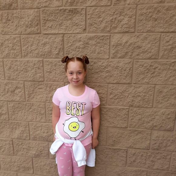 Profile Picture of Jessica Yelm (@jyelm43) on Poshmark