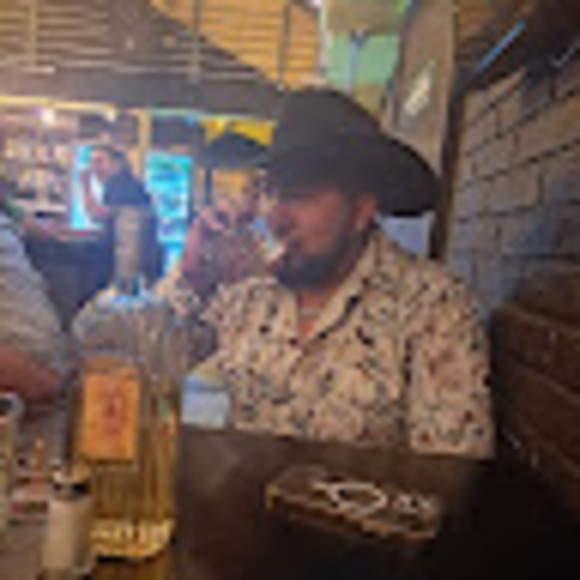 Profile Picture of Alexis medrano Medrano almaraz (@medranoalmaras) on Poshmark