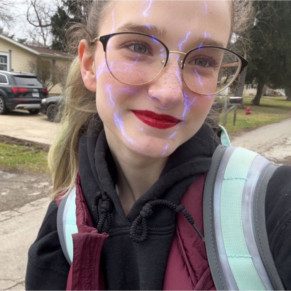 Profile Picture of Ryleigh Katko (@ryleighkatko) on Poshmark