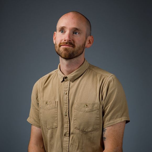 Profile Picture of Devin Tolman (@devintolman) on Poshmark
