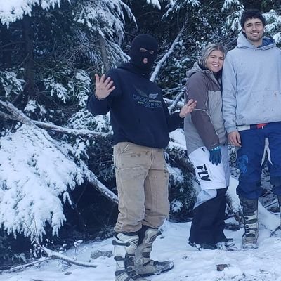 Profile Picture of Archie (@DerekHeil17) on Twitter