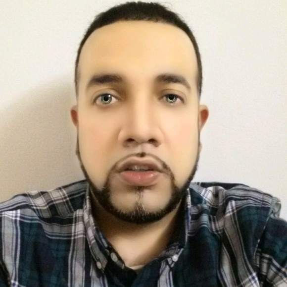 Profile Picture of Ahmad Baqi (@ahmadbaqi1976) on Poshmark