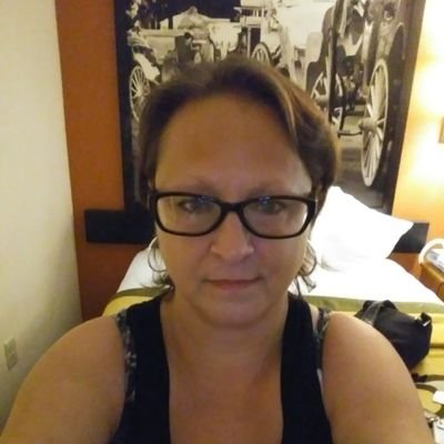 Profile Picture of Susan Riley (@Susankriley) on Twitter