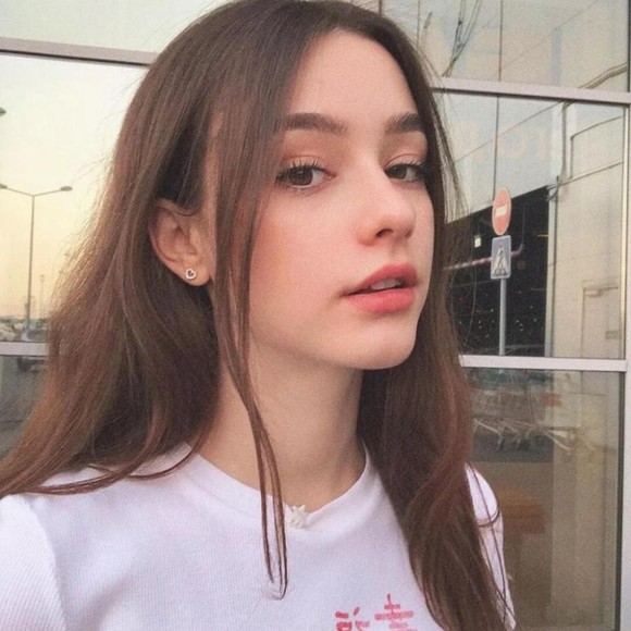 Profile Picture of Aaron Adams (@mcgeriteigq) on Poshmark