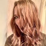 Profile Picture of Rebecca (@beautyfetch) on Instagram