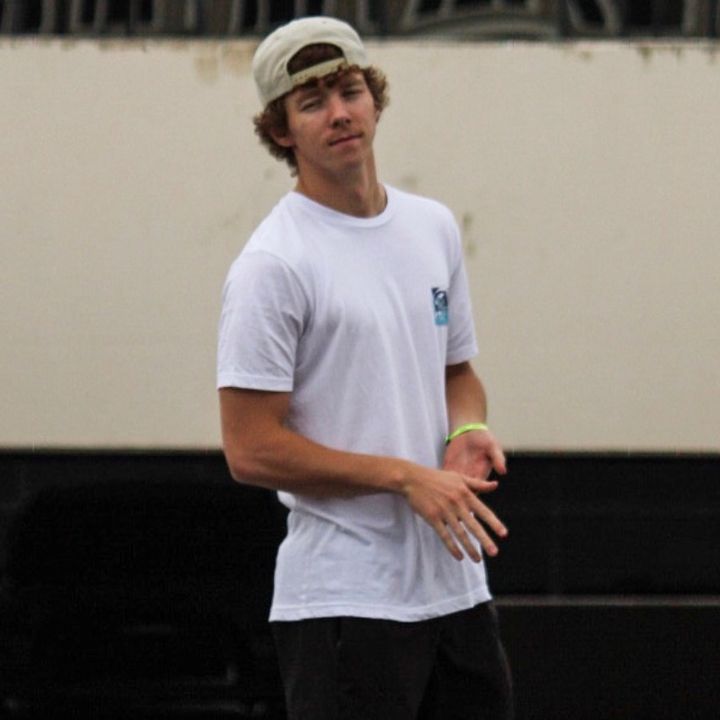 Kyle Hostetler - Tiktok Profile Picture of Kyle Hostetler (@khost22) on Tiktok