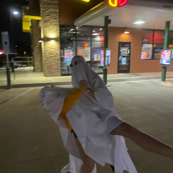 Kati Lee - Poshmark Profile Picture of Kati Lee (@katilee760) on Poshmark