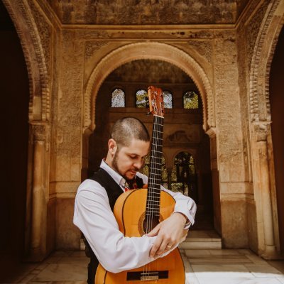 Profile Picture of Samuel Moore (@smflamencomusic) on Twitter