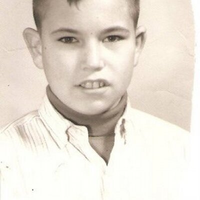 Profile Picture of Robert  Appleton (@rmawrites) on Twitter