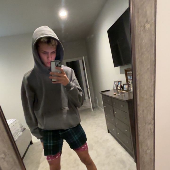 Profile Picture of aven (@aven_adams) on Tiktok