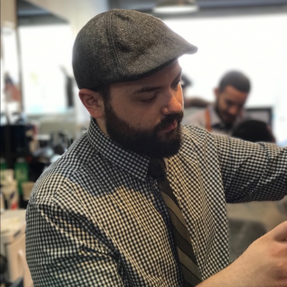 Profile Picture of Mike Milewski (@mikexthebarber) on Poshmark