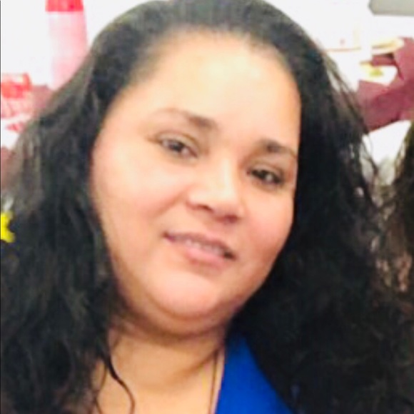 Profile Picture of Maria Hernandez (@clover173) on Poshmark