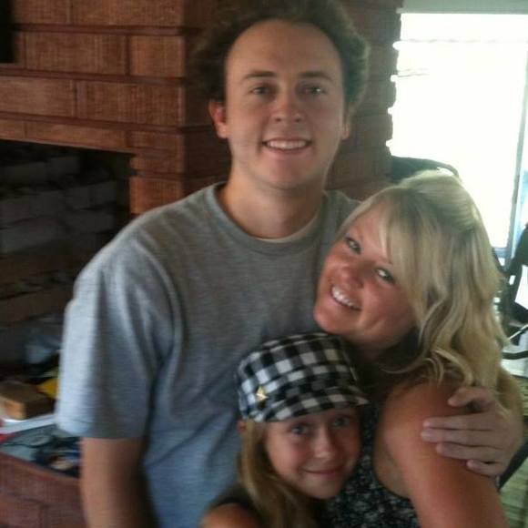 Profile Picture of Danny Garner (@dgarner23) on Poshmark