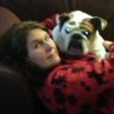 Profile Photo of Elizabeth Aronson (@wholvesyadoggie) on Twitter