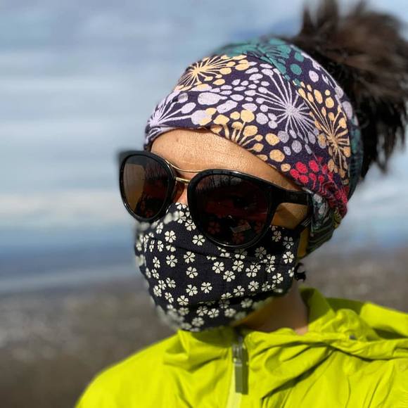 Profile Picture of Stephanie Tocci (@snakai415) on Poshmark