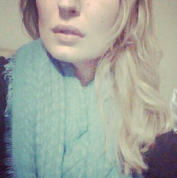 Profile Picture of Alexa paige Ingram (@lexylulux3) on Poshmark