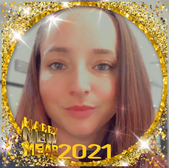 Profile Picture of Stefanie Schmidt (@stefmagic) on Poshmark