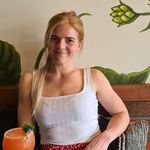 Profile Picture of Emily Taylor (@emily.taylor92) on Instagram