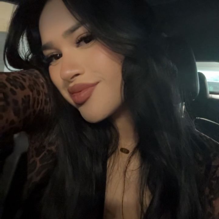 Profile Picture of 🖤Stephanie🖤 (@crybabysteph_) on Tiktok