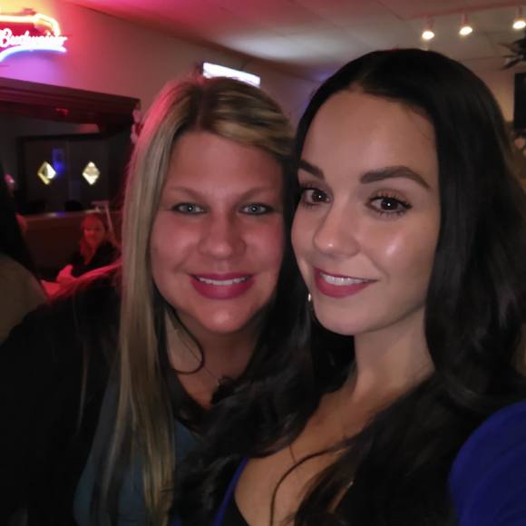 Profile Picture of Jessica Van baal (@jessicavanbaal) on Poshmark