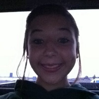 Profile Picture of Gabrielle Alexa (@AlexaElmo) on Twitter