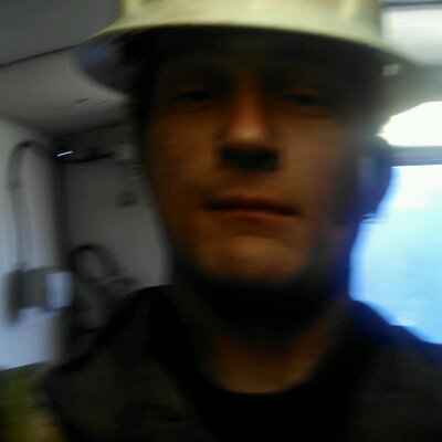 Profile Picture of Jim Barrington (@Hardwere98) on Twitter