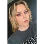 Phoebe Barker - Instagram Profile Picture of Phoebe Barker (@phoebebarker__) on Instagram