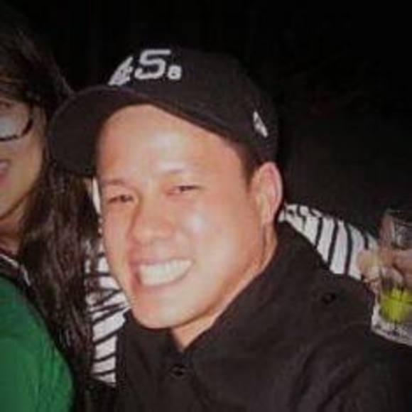 Profile Picture of John Nguyen (@m0nk3yplus6) on Poshmark