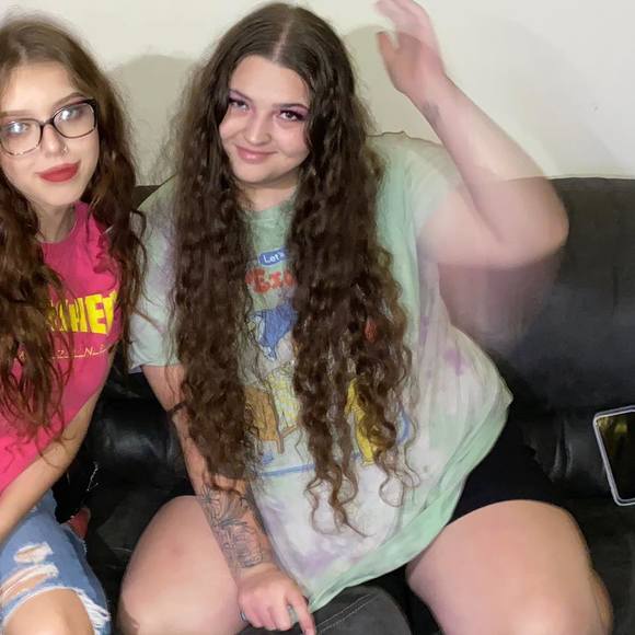 Rachel Huffsmith - Poshmark Profile Picture of Rachel Huffsmith (@ranchhuffsmith) on Poshmark