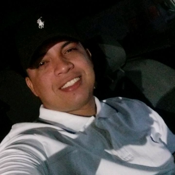 Profile Picture of IVAN FUENTES (@ivjofuac) on Tiktok
