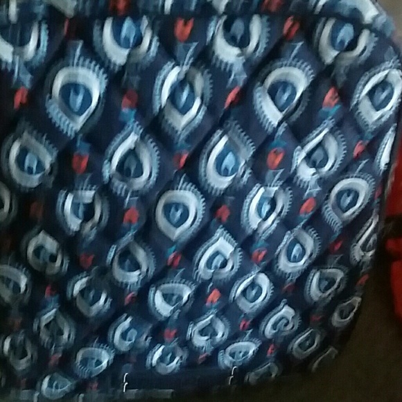 Profile Picture of Nicole Cronin (@coley1438) on Poshmark