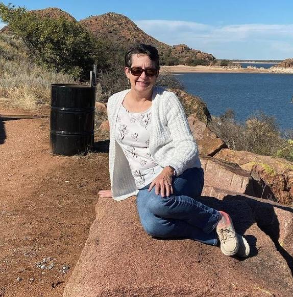 Profile Picture of Delia Smith case (@unicorn4568) on Poshmark