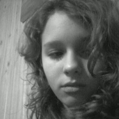 Profile Picture of Anna Jurczak (@AnnaSiostry) on Twitter