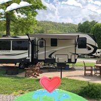 Profile Picture of Vicki Hogan (@vicki-hogan-10) on Quora