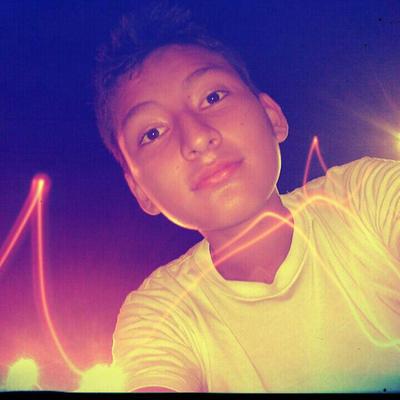 Profile Picture of Alex Rosero (@alexrosero156) on Twitter