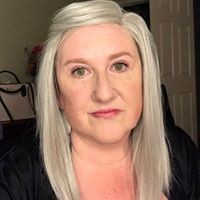 Profile Picture of Vicki Holland (@vicki-holland-3) on Quora
