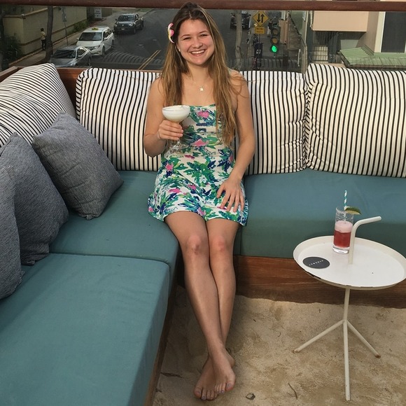 Profile Picture of Dollee Meigs (@dollee24) on Poshmark