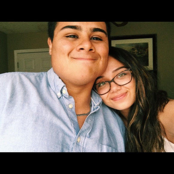 Profile Picture of Gabrielle Hussey (@husseygabrielle) on Poshmark